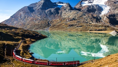 Билет на панорамный поезд в Швейцарии